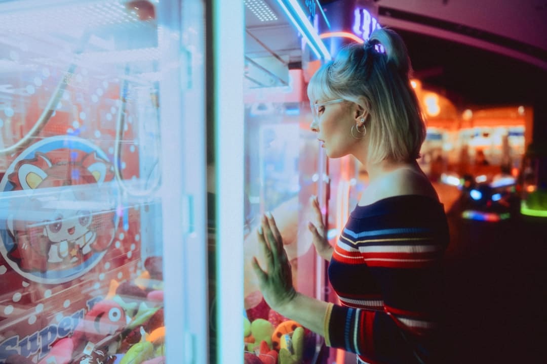 财经三人谈：AI客服遍地开花，客服商场怎么转型？